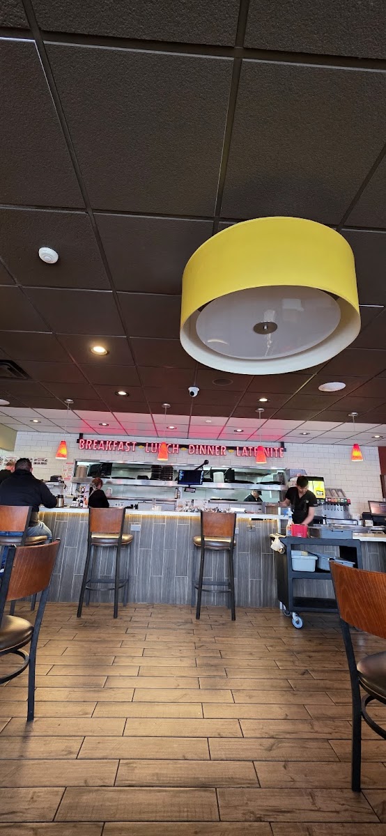 Denny's Photo 5