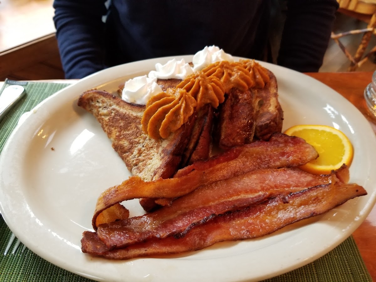Bear Creek Cafe Photo 10