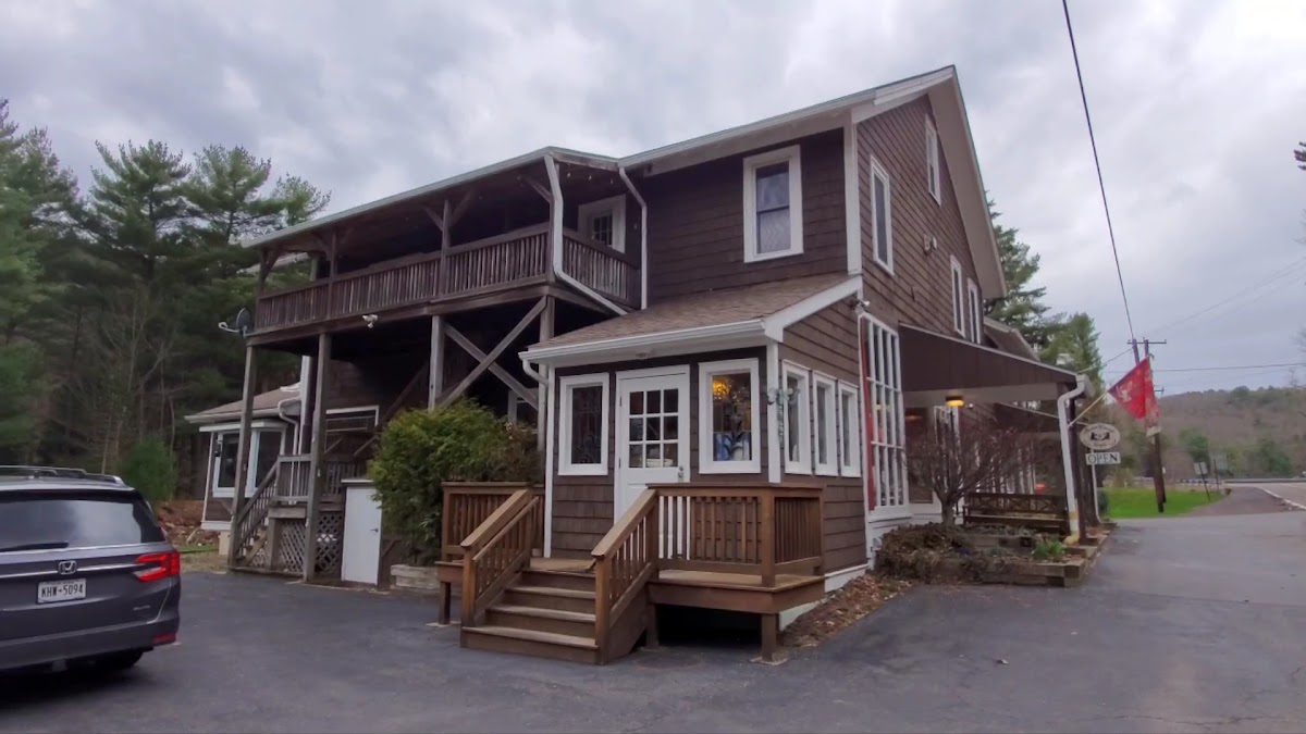 Bear Creek Cafe Photo 2