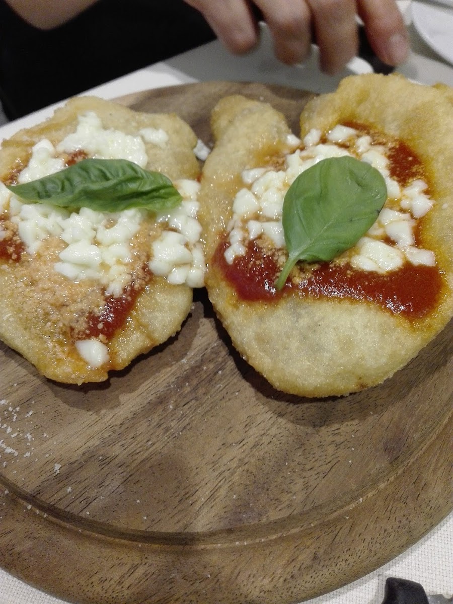 Pizzeria Ristorante Spaccanapoli 187 Granato Carmine Photo 6