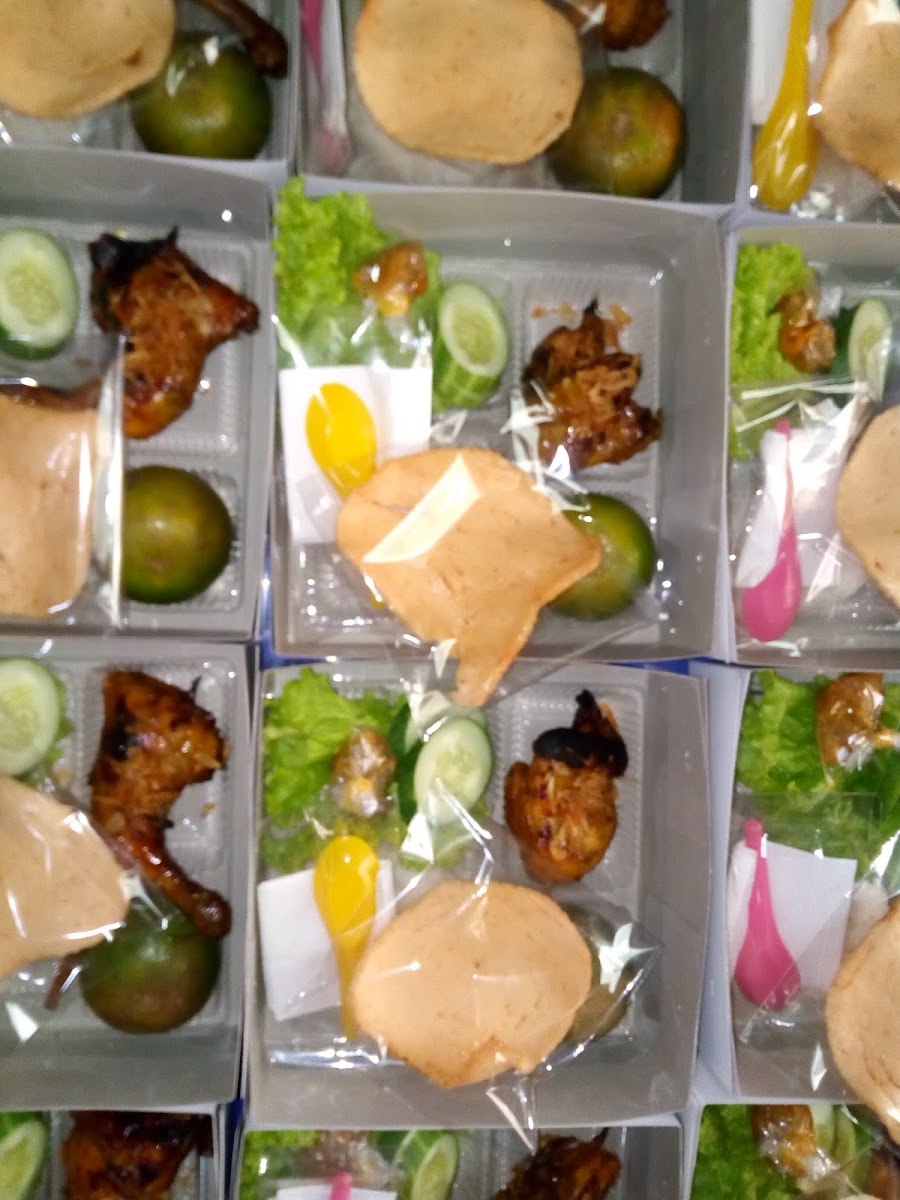 Ayam Bakar Pedas PUJI2 Yogyakarta Photo 4