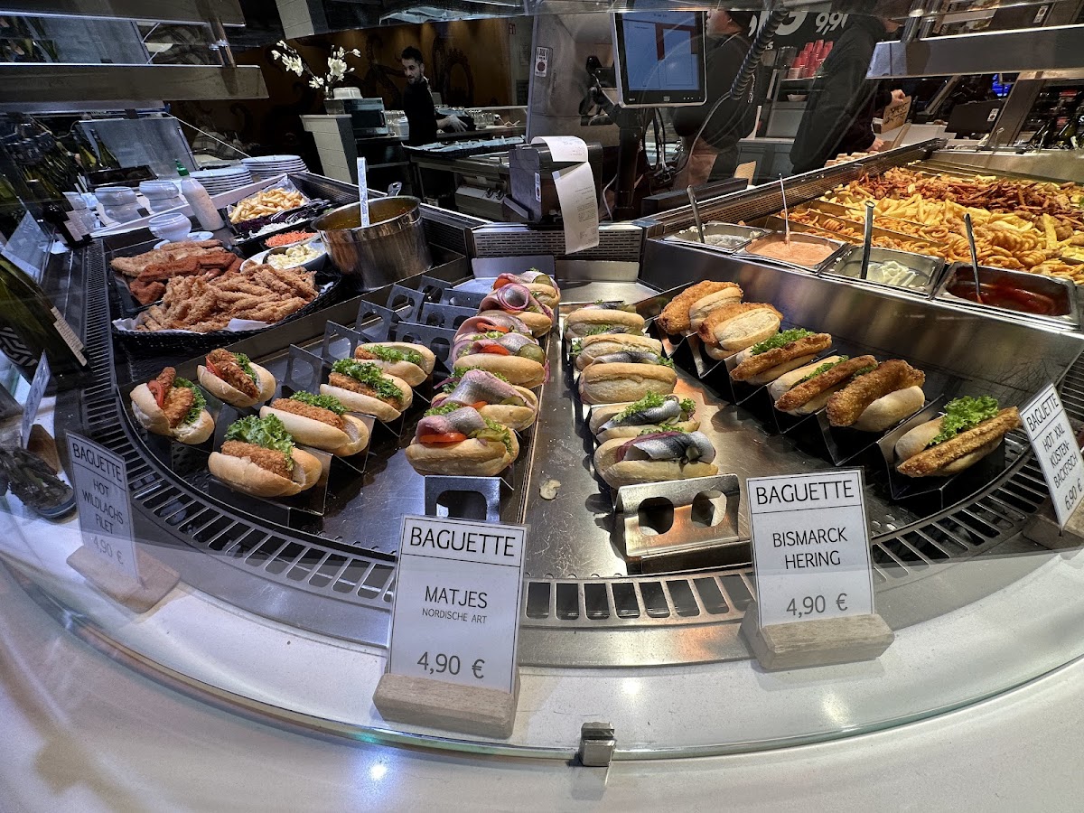 Fish&Chips Hauptbahnhof Berlin Photo 3