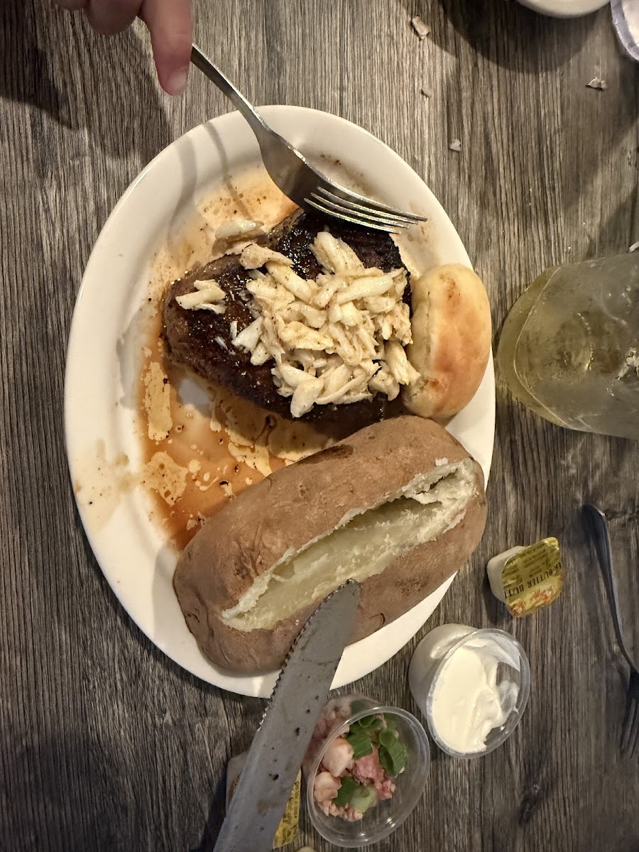 Hebert's Steak House Photo 4