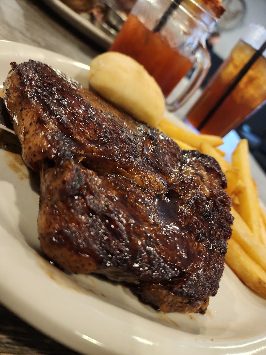 Hebert's Steak House Photo 7