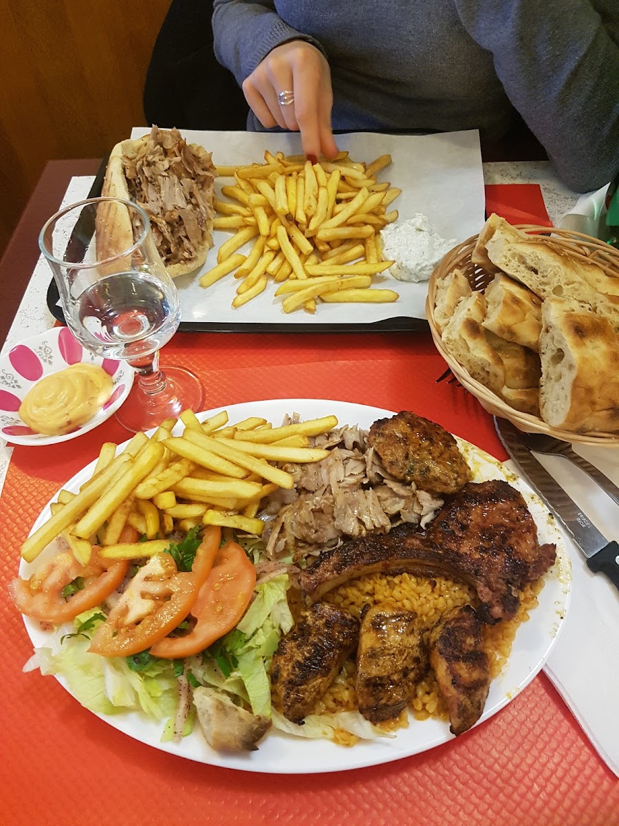 Restaurant Firat Photo 10