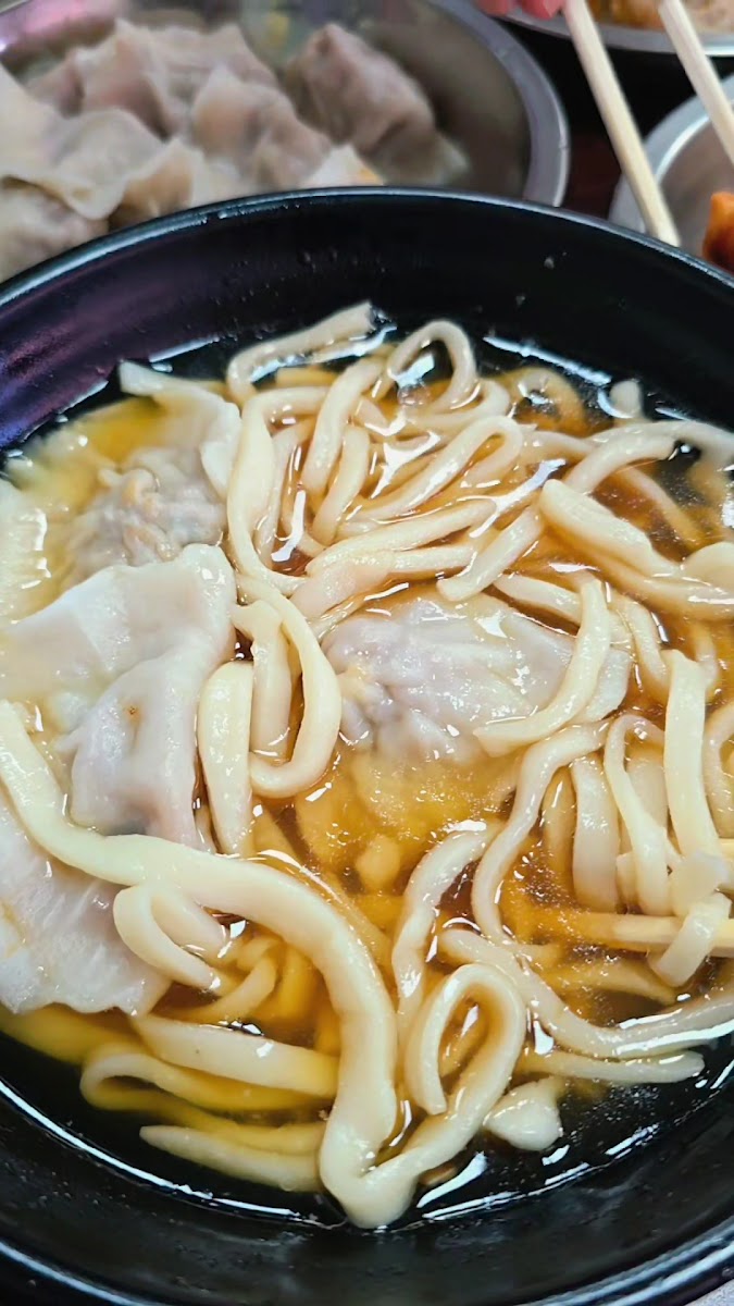 North Dumpling 北方锅贴 Photo 2