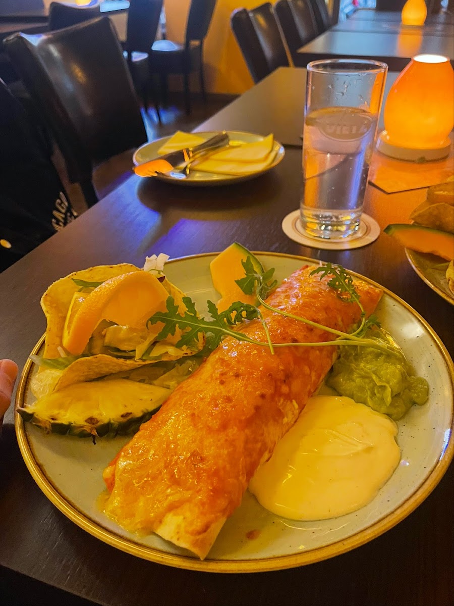 Vedis Mexican Restaurant Photo 10