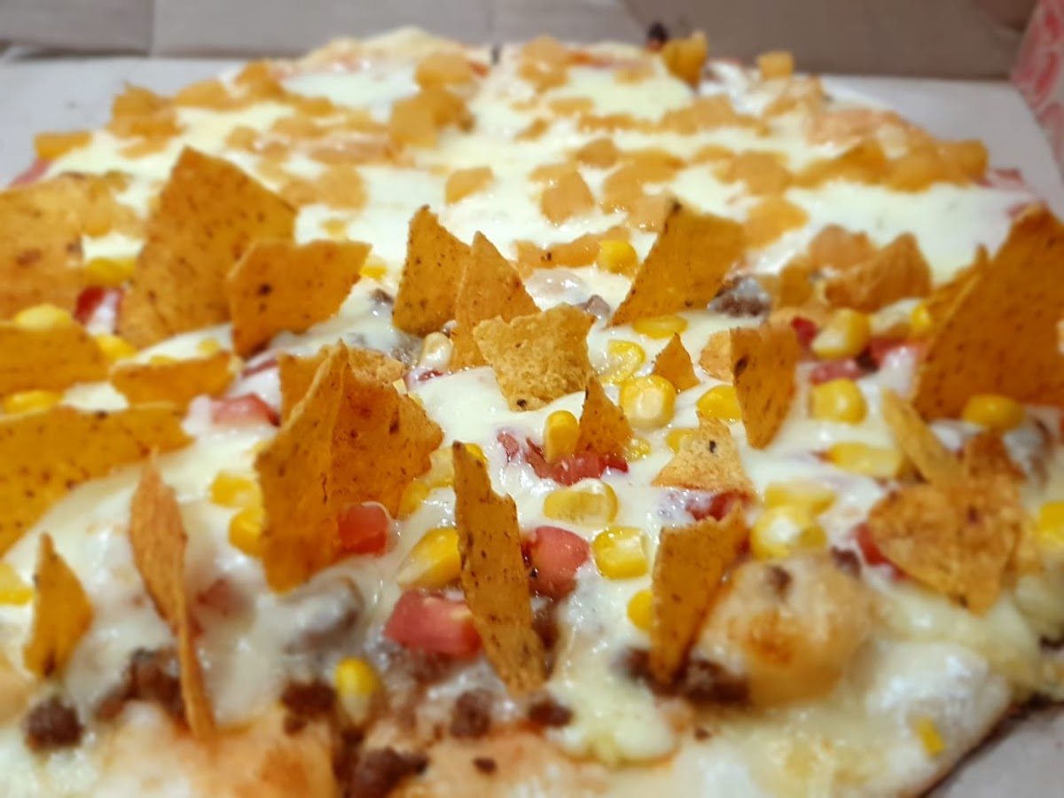 The 90s Pizza Photo 7