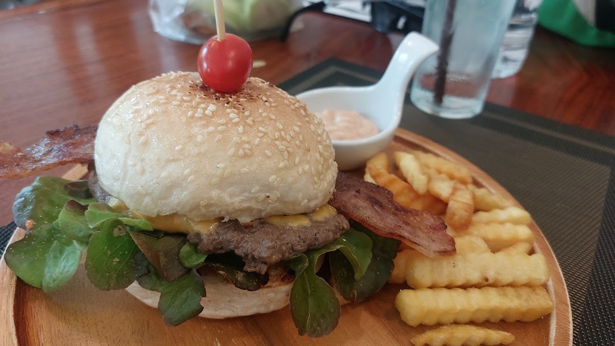 Aloha Burger Hua Hin Photo 6