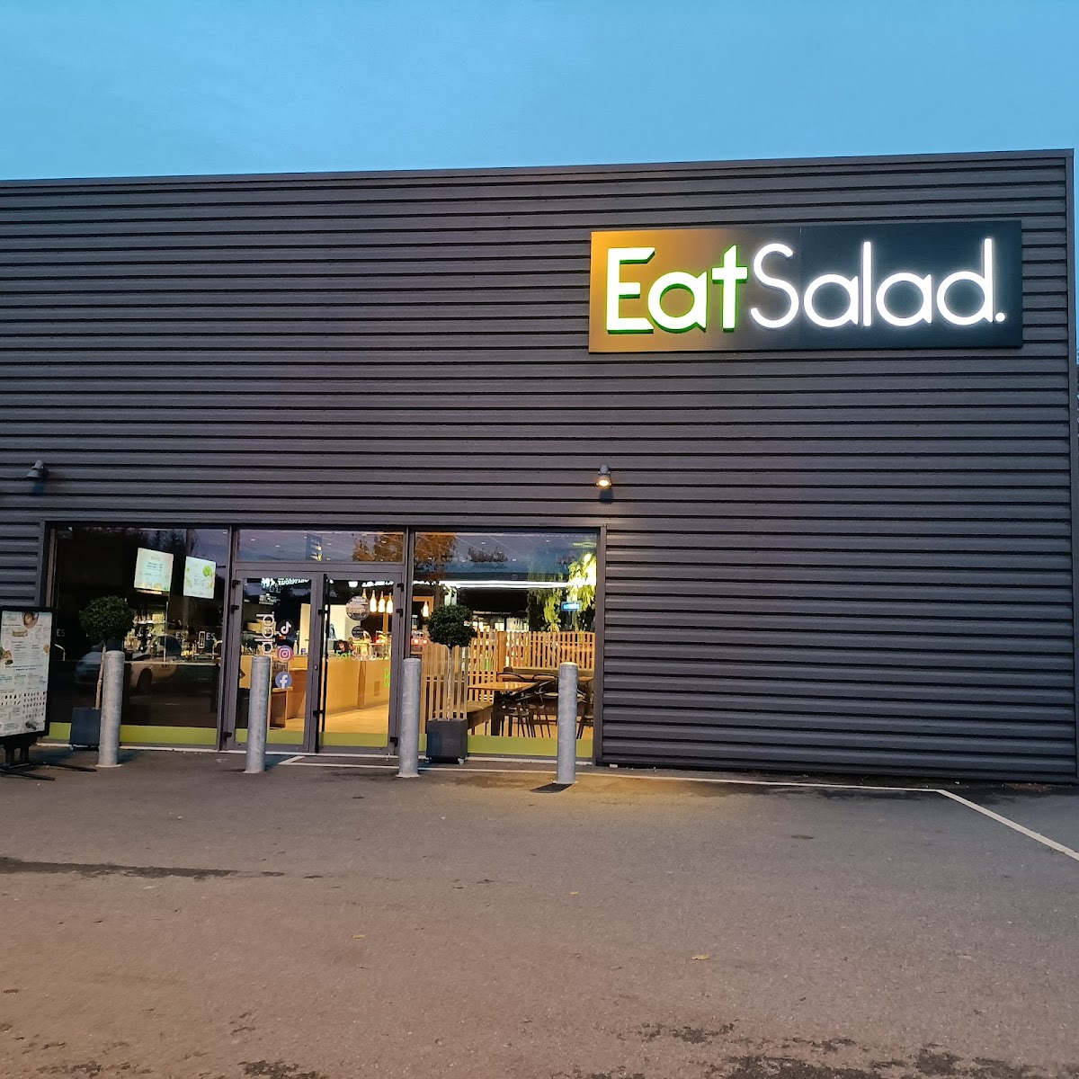 Eat Salad