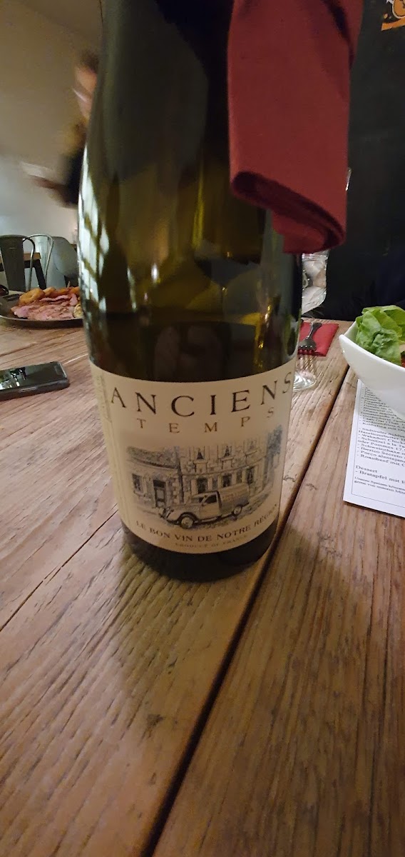 Tamisio Weinhandel, Vinothek & Restaurant Photo 5