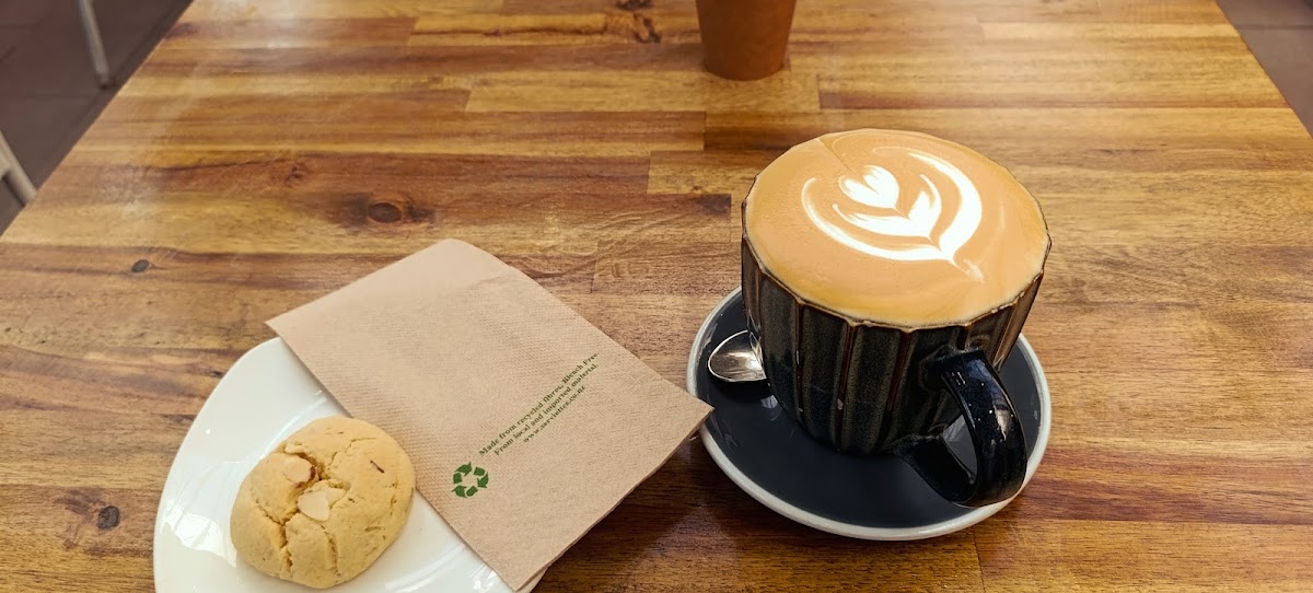 Extract Coffee and Juice Photo 4