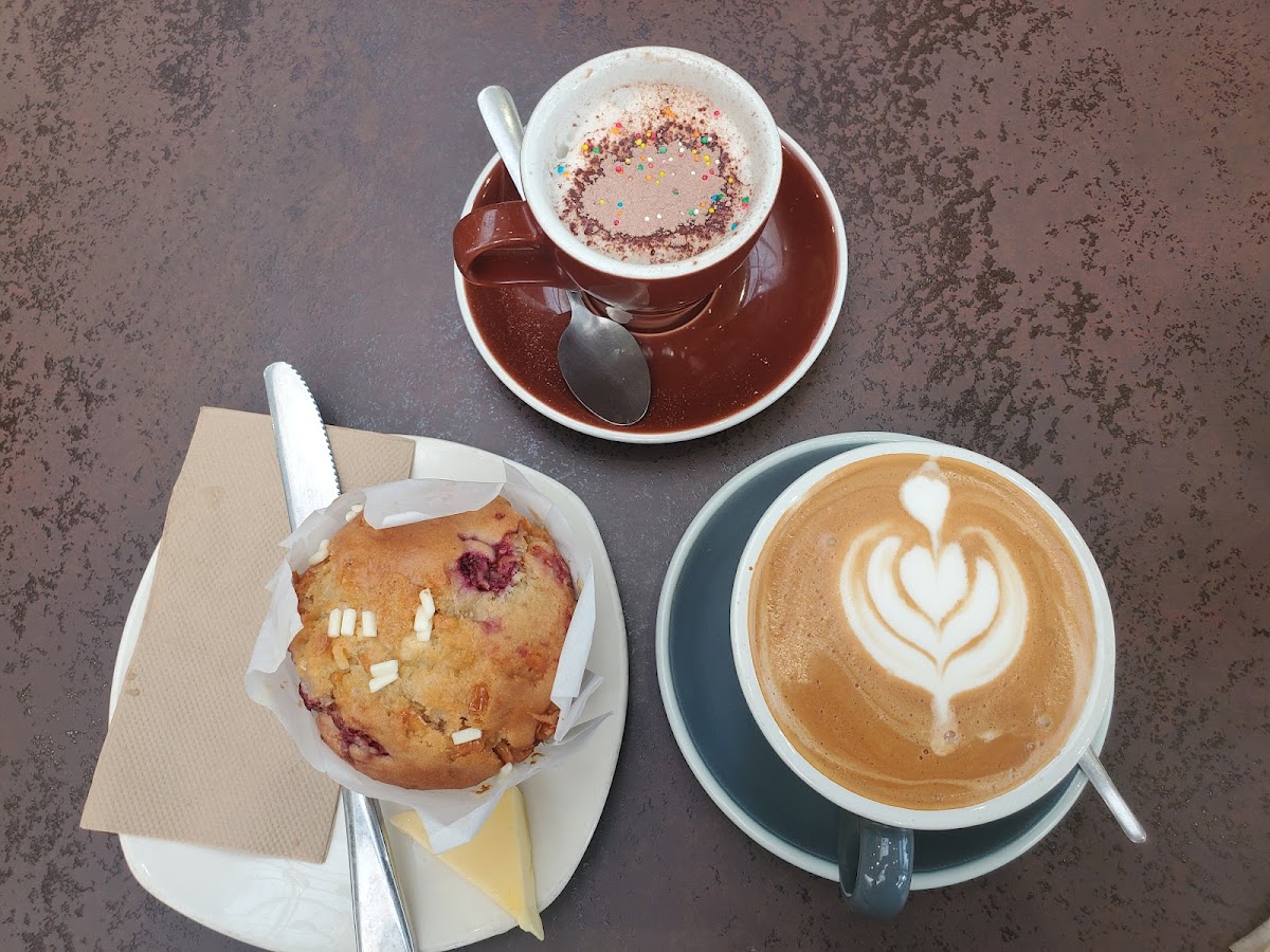 Extract Coffee and Juice Photo 9