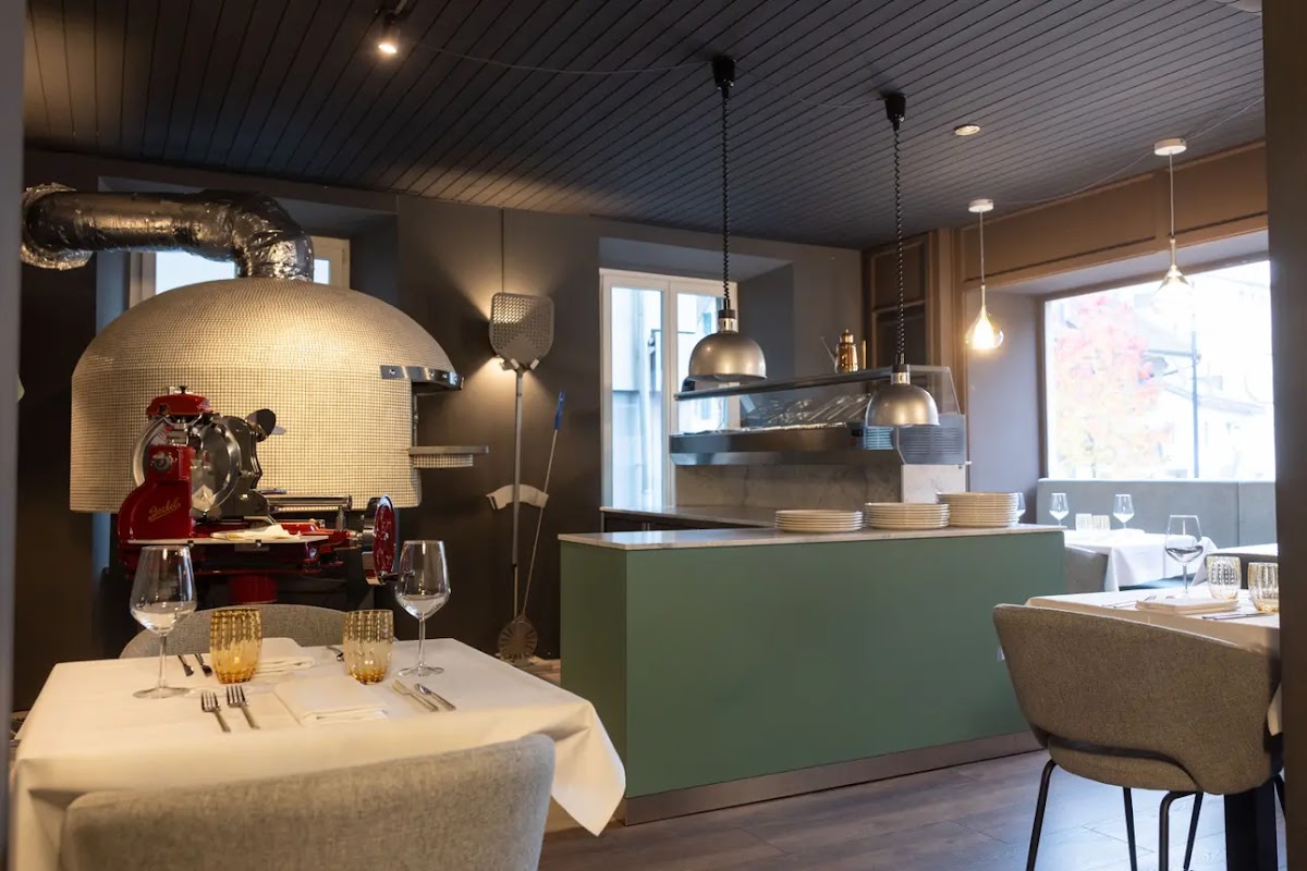 E'cco restaurant
