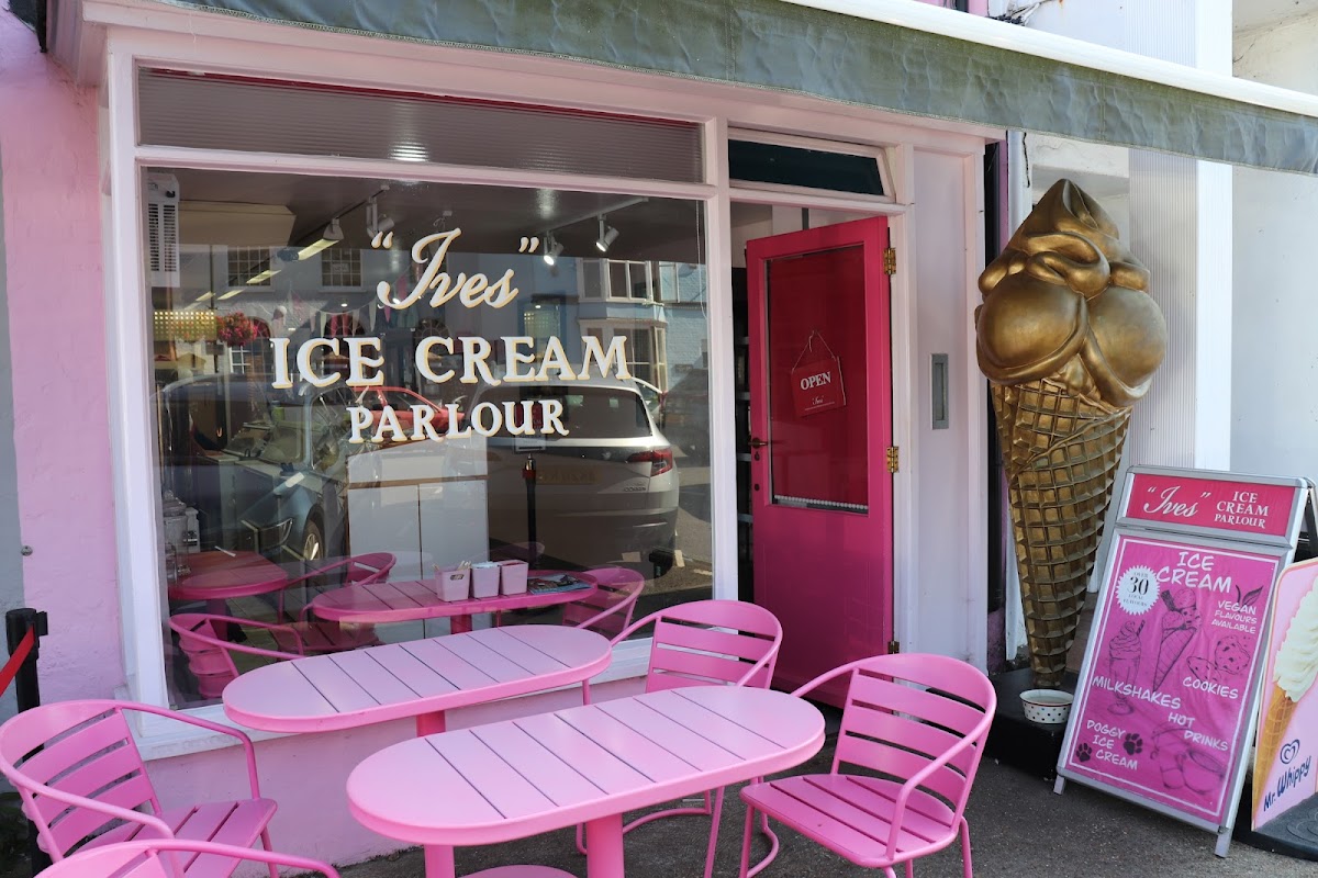 Ives Ice Cream Parlour