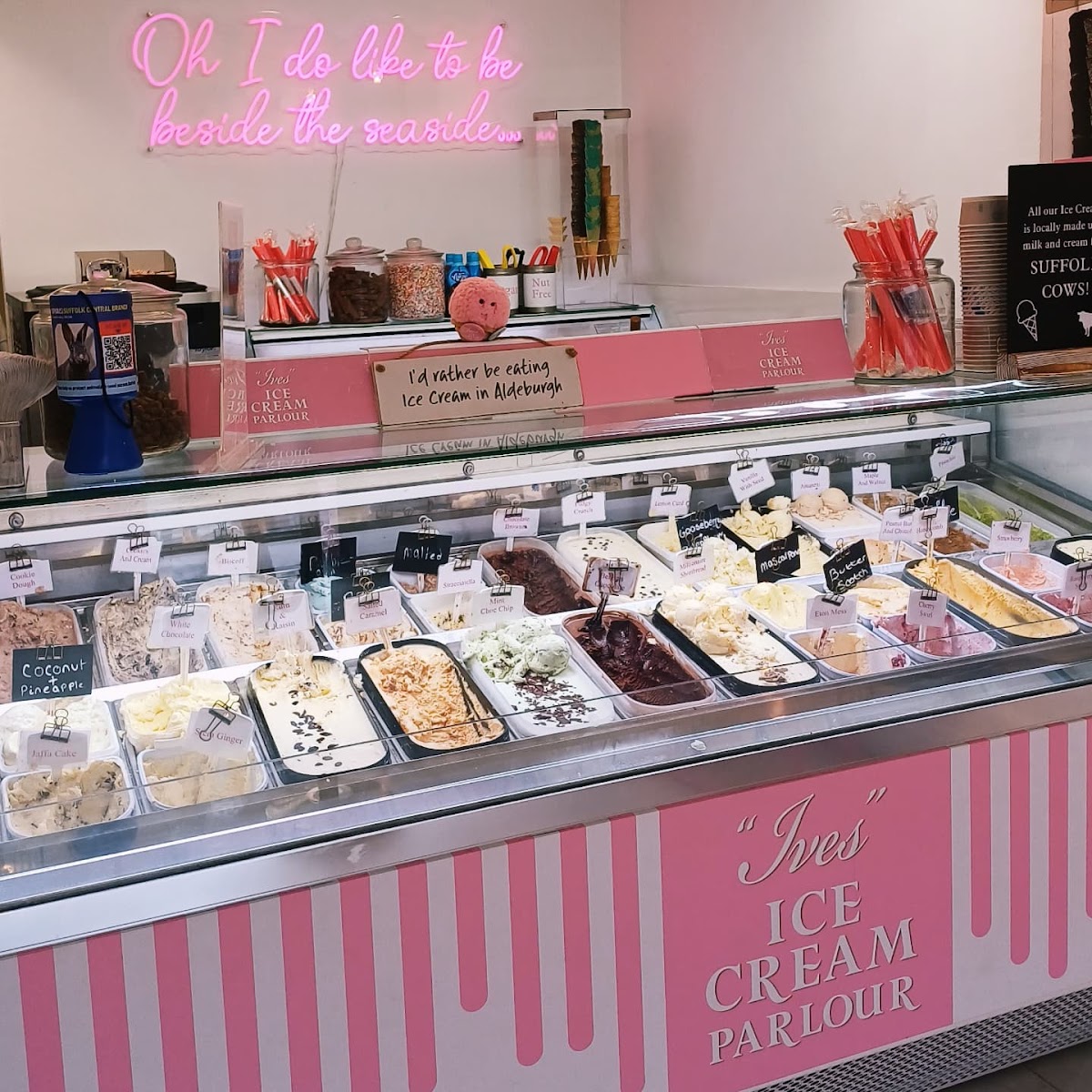 Ives Ice Cream Parlour Photo 4