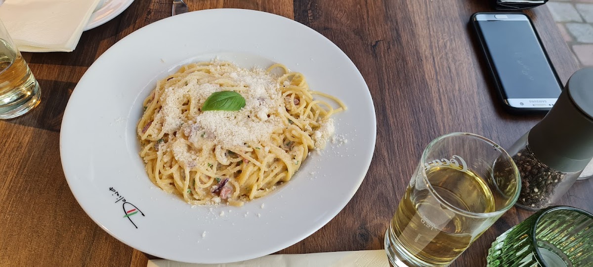 Delizia Ristorante & Weinbar Photo 9