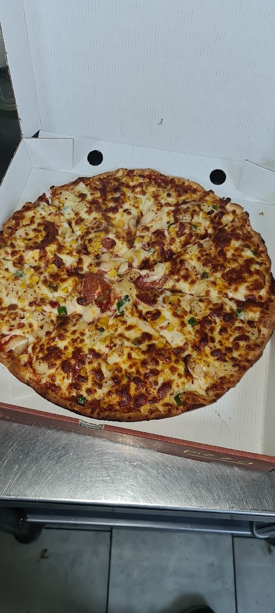 Pizza Marinos Photo 8