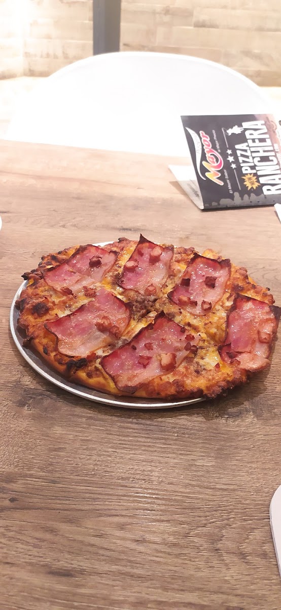 Pizzeria Mayor Villacañas Photo 6