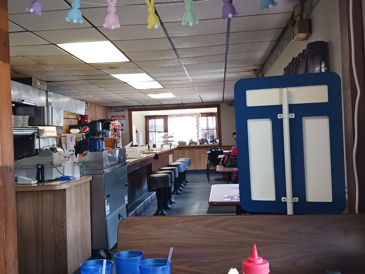 Mabel’s Main St Grill
