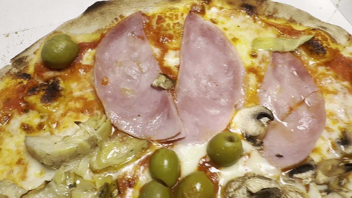 Ristorante Pizzeria Gallo Nero Photo 2