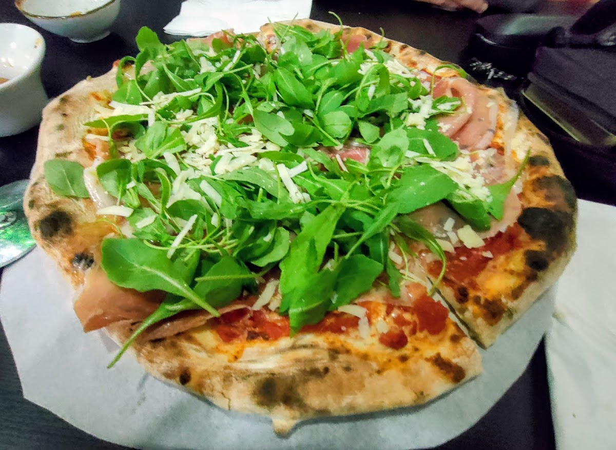 La Margherita Pizza Photo 4