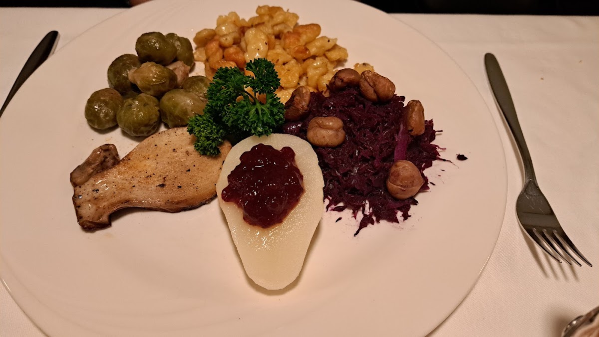 Hotel und Restaurant Rössli Stansstad AG Photo 8