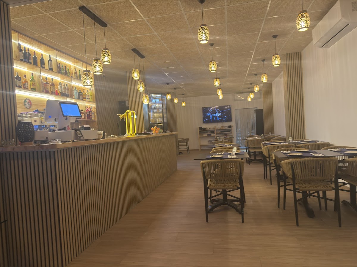 Bistro Restaurant & Bar Photo 6