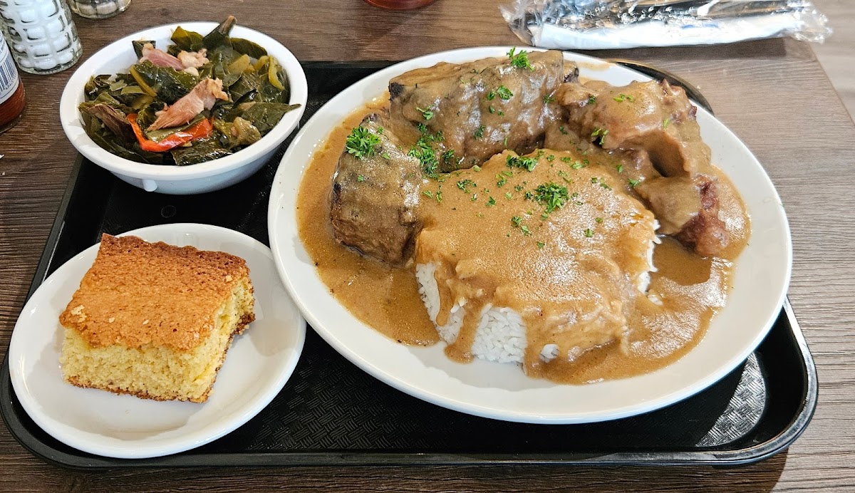 Cherie's Southern Kitchen Photo 4