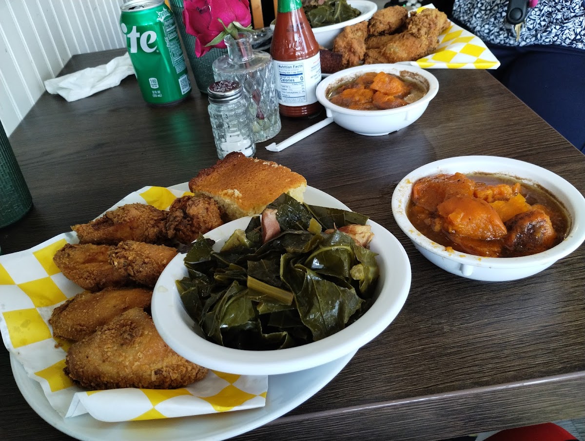 Cherie's Southern Kitchen Photo 5