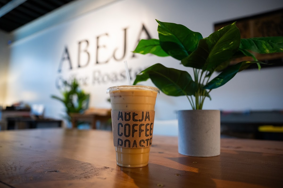 Abeja Coffee Photo 3