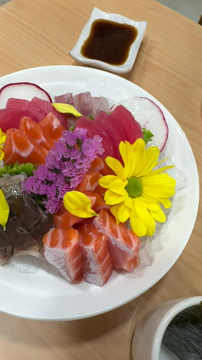 TOMI Japanese Buffet ชลบุรี Photo 2