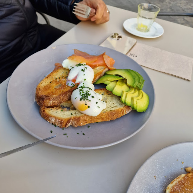 Huevos Benedict