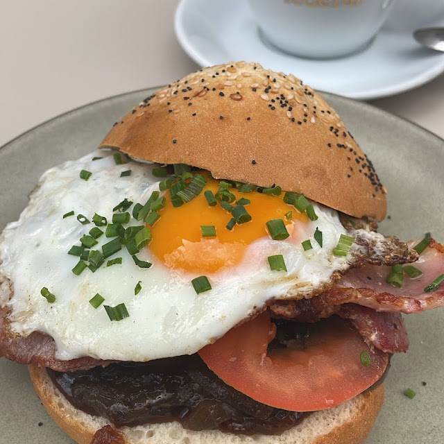 Morning Bacon Burger