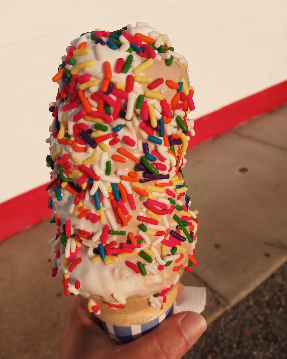 Edwards' Soft Serve Photo 5