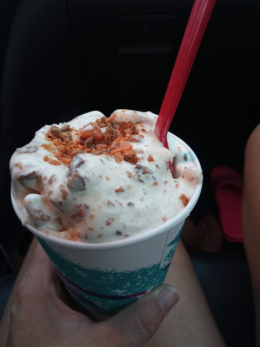 Edwards' Soft Serve Photo 6