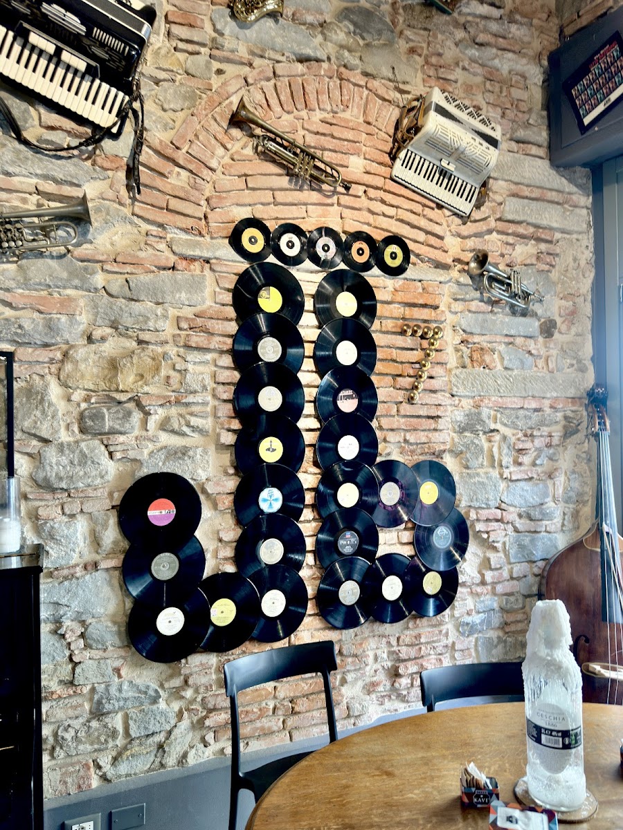 Jazz Bistrot - JB7 - Ristorante Caffetteria Pasticceria Pizzeria Photo 4