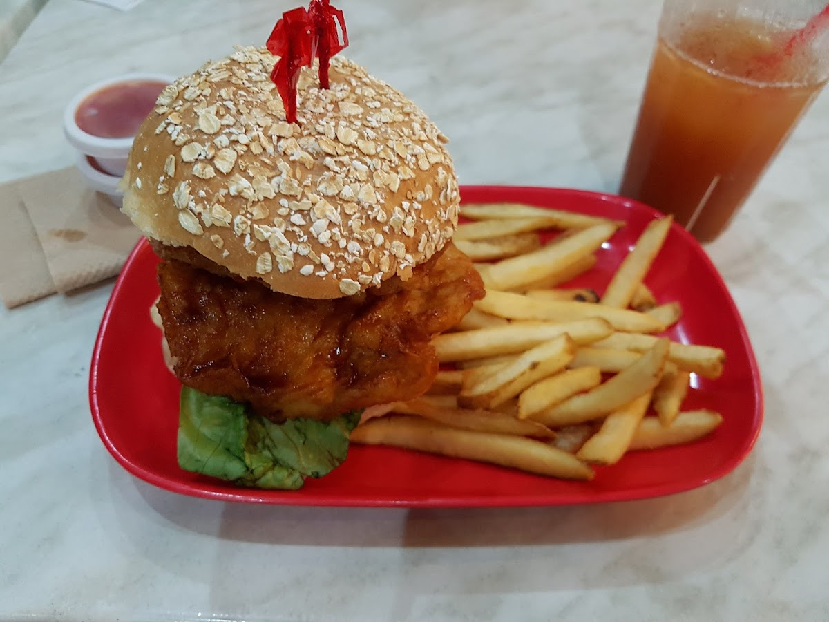 Bonchon Chicken -Tomas Morato Photo 10