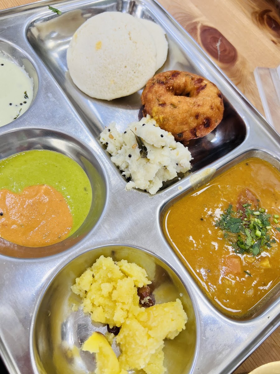 Ammachi Idly & Dosa Photo 4