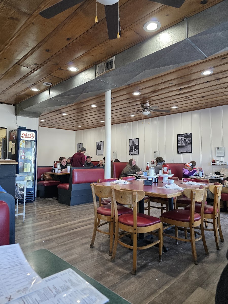 Darla's Diner