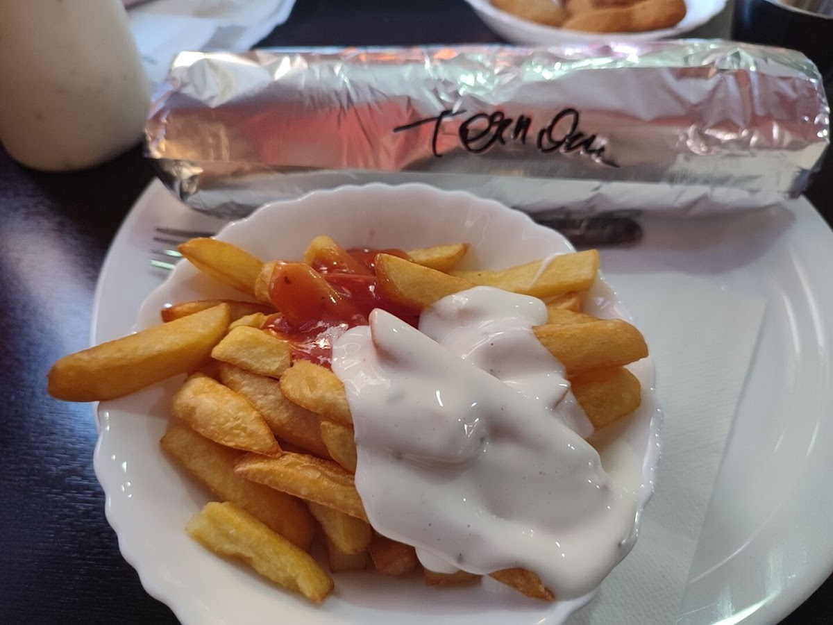 ALADIN DONER KEBAB PIZZERÍA Photo 6