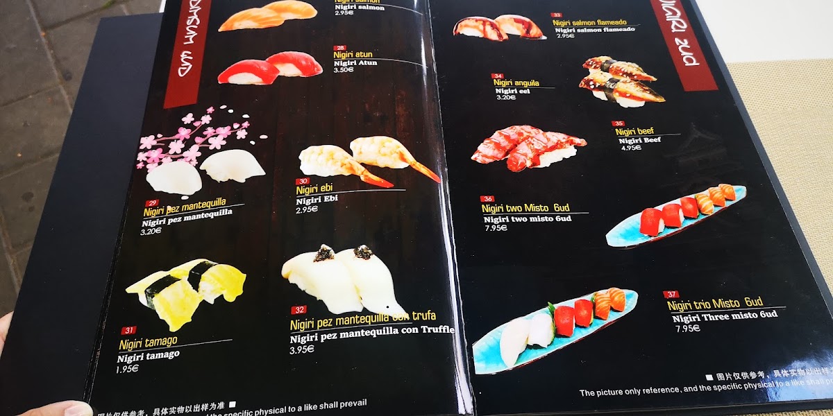 Inari Sushi Noodles Corea Photo Menu 9