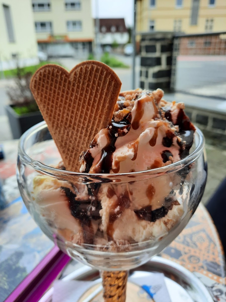 Eiscafe Dolomiti Photo 2
