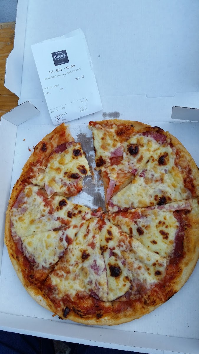 Dinos Pizza Taxi Photo 10