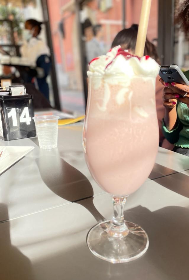 Semplice Café Photo 5