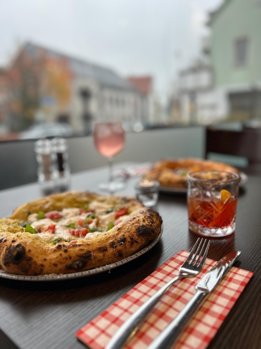 Lamato Pizzeria Napoletana Photo 3
