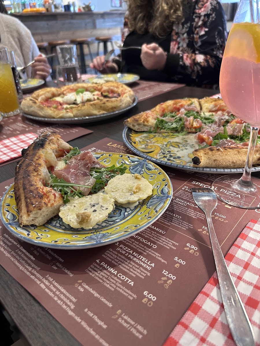 Lamato Pizzeria Napoletana Photo 5