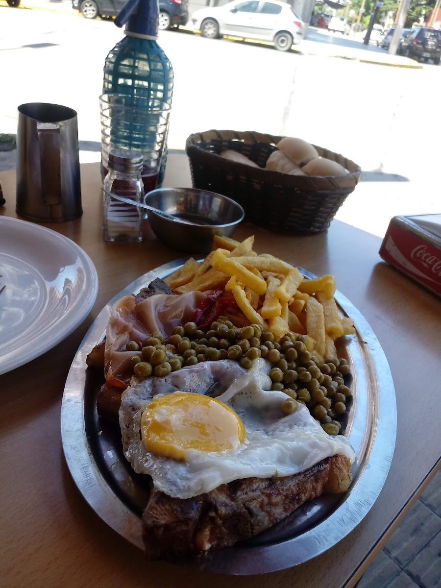 La Buena Onda Photo 6