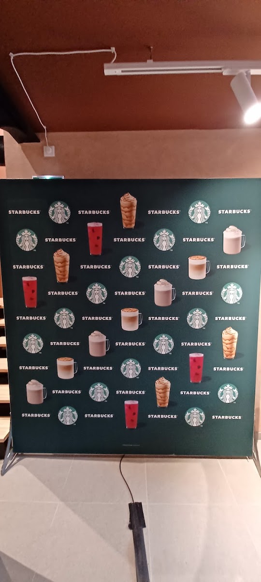 Starbucks Pau Centre-Ville Photo Menu 4