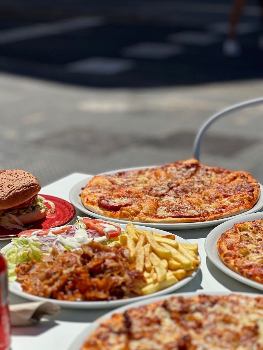 Vanda Pizzeria y Kebab halal en Valencia Photo 2